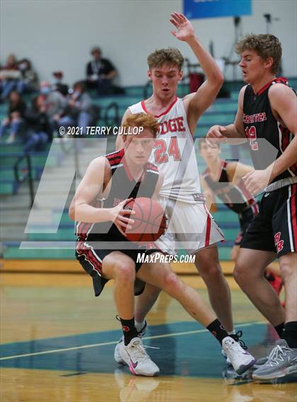 Thumbnail 3 in Bear River vs. Judge (Eagle Holiday Shootout) photogallery.