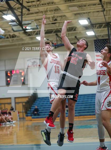 Thumbnail 3 in Bear River vs. Judge (Eagle Holiday Shootout) photogallery.