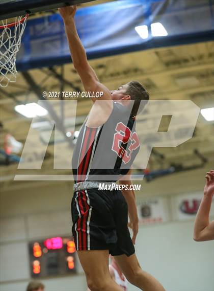 Thumbnail 3 in Bear River vs. Judge (Eagle Holiday Shootout) photogallery.