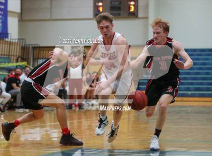 Thumbnail 1 in Bear River vs. Judge (Eagle Holiday Shootout) photogallery.