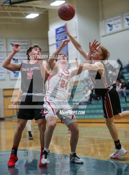 Thumbnail 1 in Bear River vs. Judge (Eagle Holiday Shootout) photogallery.