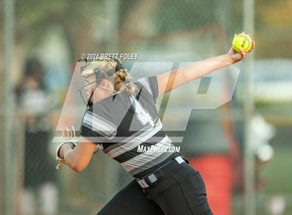 Thumbnail 2 in Lincoln Southeast @ Lincoln Northeast photogallery.