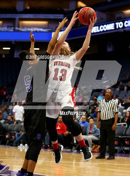 Thumbnail 3 in Antelope vs Sacramento (CIF SJS D2 Final) photogallery.