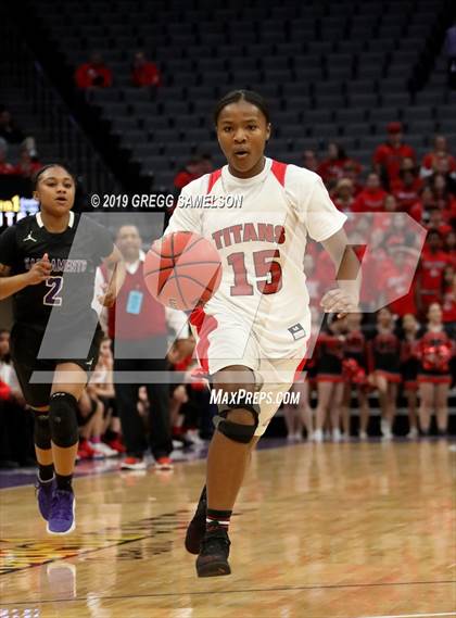 Thumbnail 3 in Antelope vs Sacramento (CIF SJS D2 Final) photogallery.
