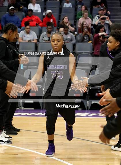 Thumbnail 3 in Antelope vs Sacramento (CIF SJS D2 Final) photogallery.