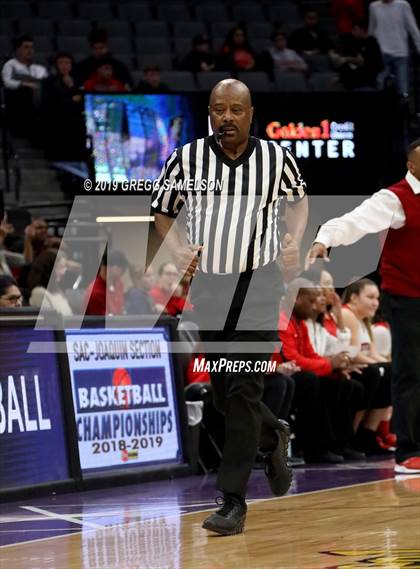 Thumbnail 2 in Antelope vs Sacramento (CIF SJS D2 Final) photogallery.