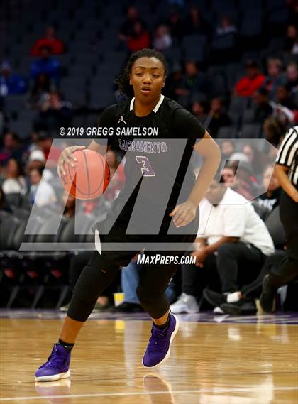 Thumbnail 3 in Antelope vs Sacramento (CIF SJS D2 Final) photogallery.