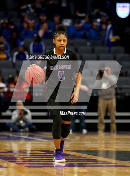 Thumbnail 2 in Antelope vs Sacramento (CIF SJS D2 Final) photogallery.