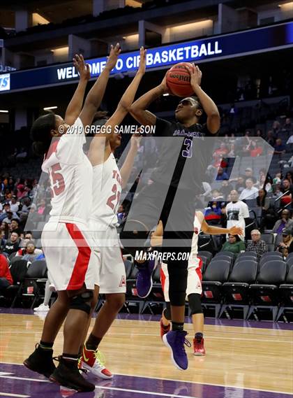 Thumbnail 1 in Antelope vs Sacramento (CIF SJS D2 Final) photogallery.