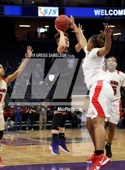 Thumbnail 1 in Antelope vs Sacramento (CIF SJS D2 Final) photogallery.