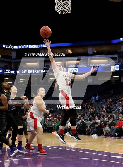 Thumbnail 3 in Antelope vs Sacramento (CIF SJS D2 Final) photogallery.