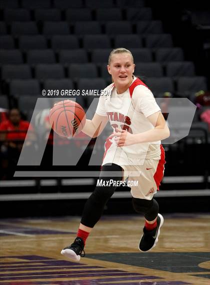 Thumbnail 2 in Antelope vs Sacramento (CIF SJS D2 Final) photogallery.