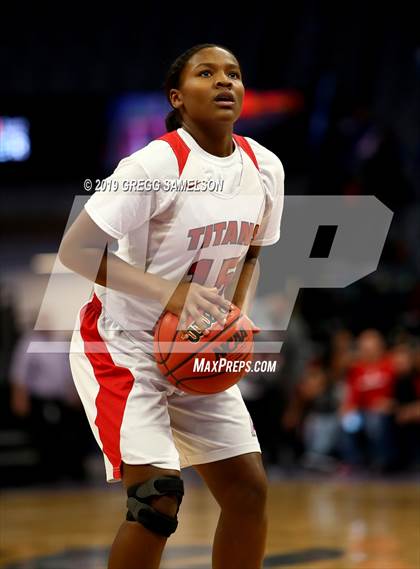 Thumbnail 2 in Antelope vs Sacramento (CIF SJS D2 Final) photogallery.
