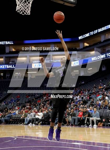 Thumbnail 3 in Antelope vs Sacramento (CIF SJS D2 Final) photogallery.