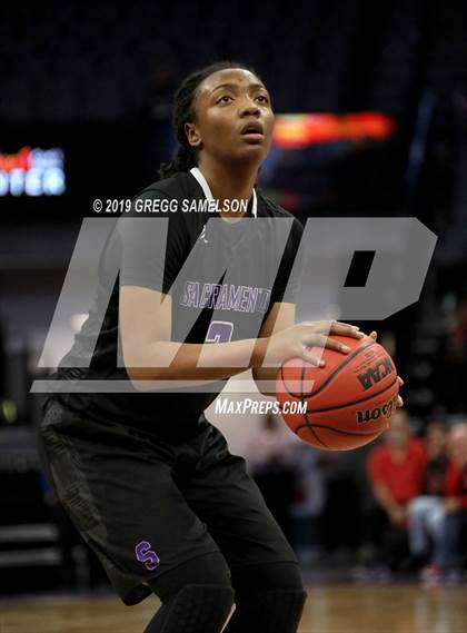 Thumbnail 3 in Antelope vs Sacramento (CIF SJS D2 Final) photogallery.