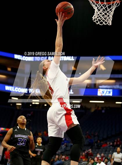 Thumbnail 3 in Antelope vs Sacramento (CIF SJS D2 Final) photogallery.