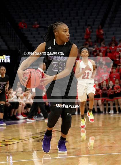 Thumbnail 3 in Antelope vs Sacramento (CIF SJS D2 Final) photogallery.