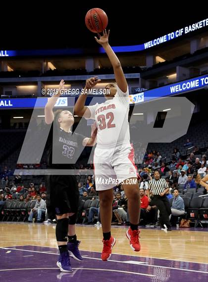 Thumbnail 3 in Antelope vs Sacramento (CIF SJS D2 Final) photogallery.