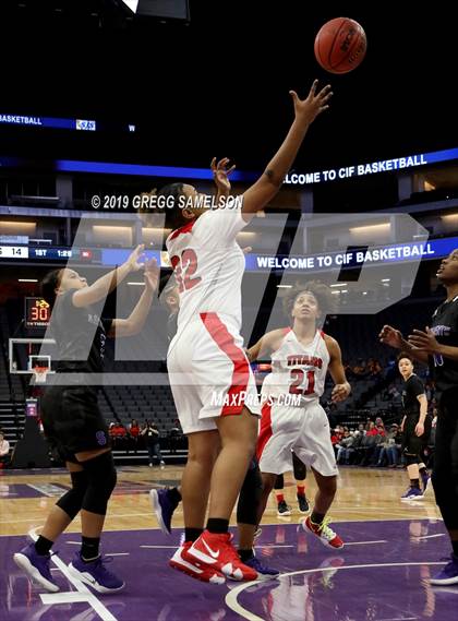 Thumbnail 1 in Antelope vs Sacramento (CIF SJS D2 Final) photogallery.