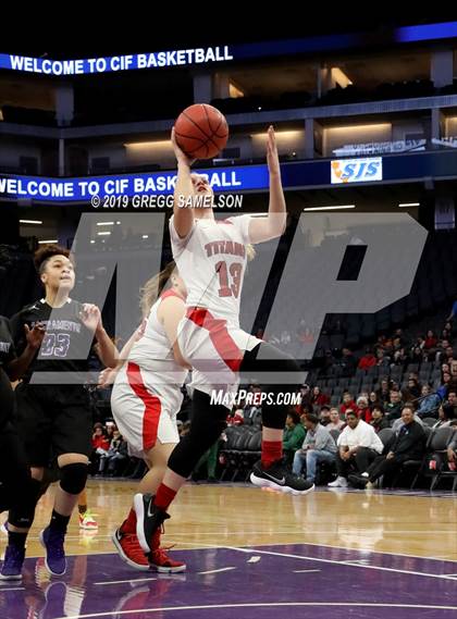 Thumbnail 2 in Antelope vs Sacramento (CIF SJS D2 Final) photogallery.