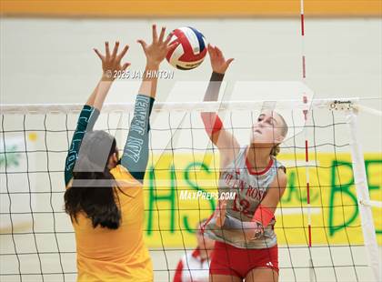 Thumbnail 3 in Glen Rose @ Boyd photogallery.