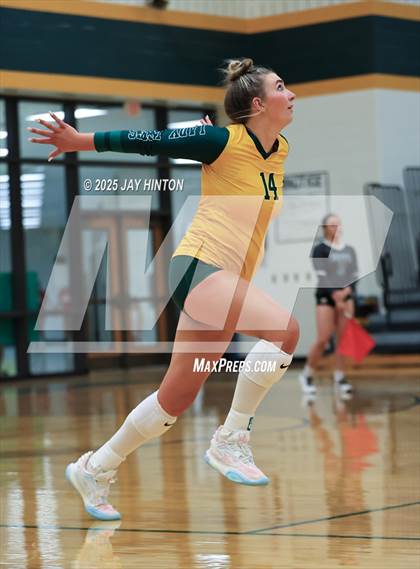 Thumbnail 1 in Glen Rose @ Boyd photogallery.