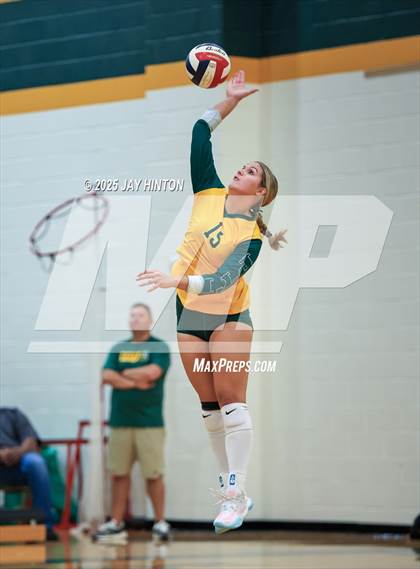Thumbnail 2 in Glen Rose @ Boyd photogallery.