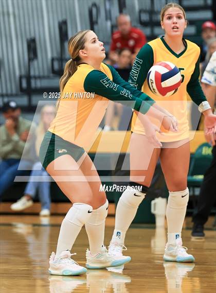 Thumbnail 2 in Glen Rose @ Boyd photogallery.
