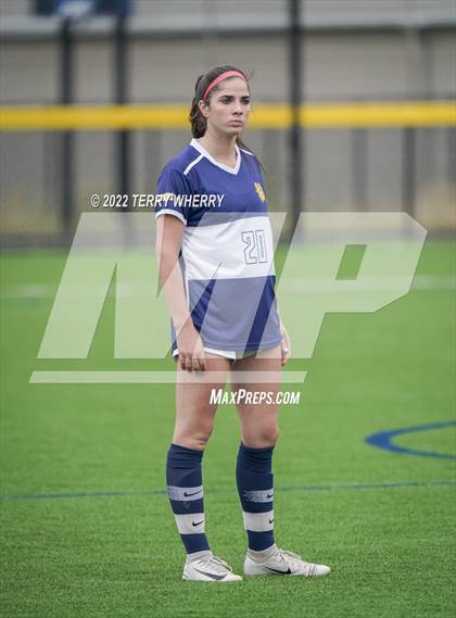 Thumbnail 2 in Lewiston-Porter @ Kenmore East photogallery.