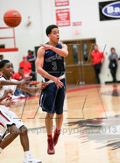 Thumbnail 3 in Richland Springs vs Cedar Hill photogallery.