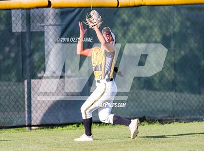 Thumbnail 3 in Brennan @ Warren photogallery.