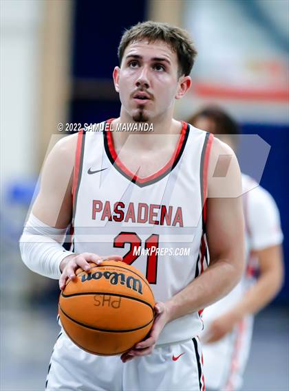 Thumbnail 3 in Pasadena vs  Palisades (20th Annual Rose City Round Ball Classic Tournament) photogallery.