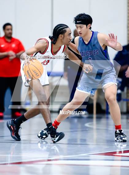 Thumbnail 2 in Pasadena vs  Palisades (20th Annual Rose City Round Ball Classic Tournament) photogallery.