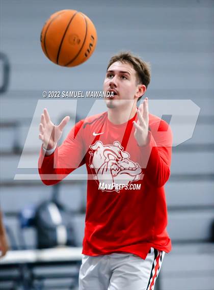 Thumbnail 2 in Pasadena vs  Palisades (20th Annual Rose City Round Ball Classic Tournament) photogallery.