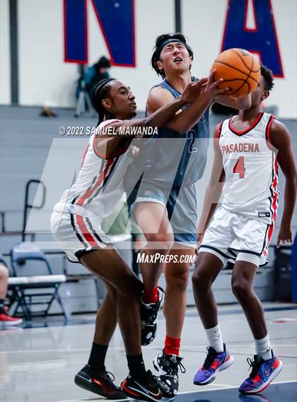 Thumbnail 2 in Pasadena vs  Palisades (20th Annual Rose City Round Ball Classic Tournament) photogallery.