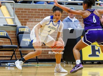 Thumbnail 3 in Anna vs. Jacksonville (UIL 5A D2 Bi-District Playoff) photogallery.