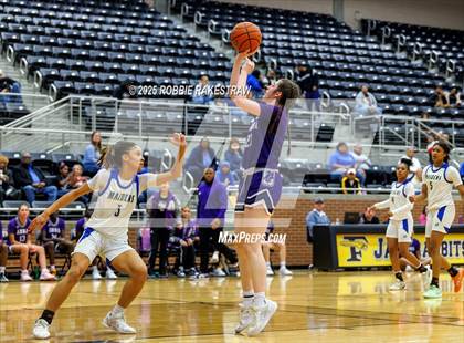 Thumbnail 2 in Anna vs. Jacksonville (UIL 5A D2 Bi-District Playoff) photogallery.