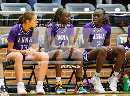 Thumbnail 3 in Anna vs. Jacksonville (UIL 5A D2 Bi-District Playoff) photogallery.