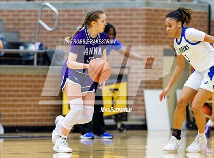 Thumbnail 1 in Anna vs. Jacksonville (UIL 5A D2 Bi-District Playoff) photogallery.