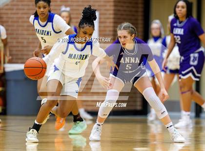 Thumbnail 3 in Anna vs. Jacksonville (UIL 5A D2 Bi-District Playoff) photogallery.