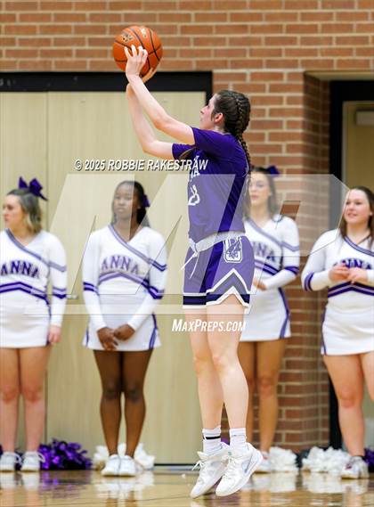 Thumbnail 2 in Anna vs. Jacksonville (UIL 5A D2 Bi-District Playoff) photogallery.