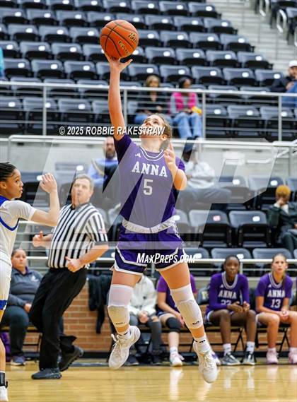 Thumbnail 2 in Anna vs. Jacksonville (UIL 5A D2 Bi-District Playoff) photogallery.