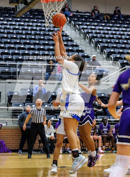 Thumbnail 1 in Anna vs. Jacksonville (UIL 5A D2 Bi-District Playoff) photogallery.
