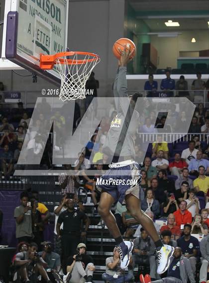 Thumbnail 2 in Slam Dunk Contest (City of Palms Classic) photogallery.
