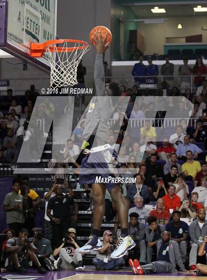 Thumbnail 3 in Slam Dunk Contest (City of Palms Classic) photogallery.