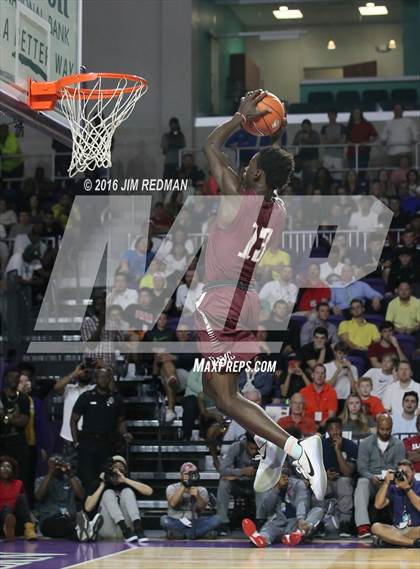 Thumbnail 3 in Slam Dunk Contest (City of Palms Classic) photogallery.