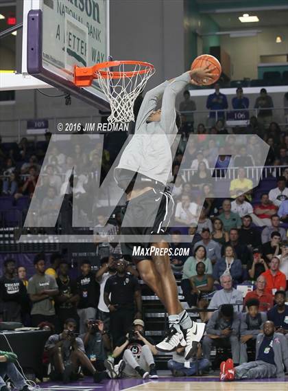 Thumbnail 3 in Slam Dunk Contest (City of Palms Classic) photogallery.