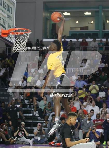 Thumbnail 3 in Slam Dunk Contest (City of Palms Classic) photogallery.