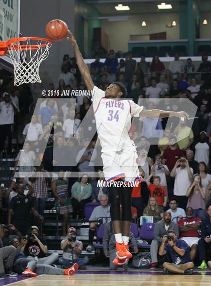 Thumbnail 2 in Slam Dunk Contest (City of Palms Classic) photogallery.