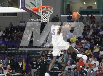 Thumbnail 3 in Slam Dunk Contest (City of Palms Classic) photogallery.